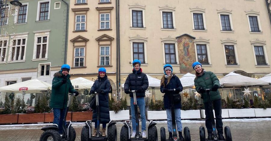 Krakow: 30min Segway Rental with Helmet and a photosession - Key points to know before you ride