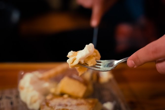 Krakow: 6-Course Full Polish Food & Vodka Tour - Żurek and oscypek set the Polish tone