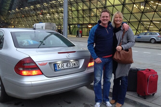 Krakow Airport-City Center and Back -private 2 ways transfer - A smooth landing at Krakow Airport