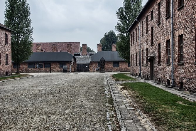 Krakow: Auschwitz-Birkenau Shared English Tour and Transfer - What to pack and how to prepare