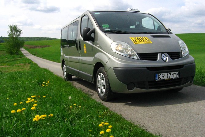 Krakow Balice Airport Round Trip Private Transfer - A calm landing at Krakow Balice Airport