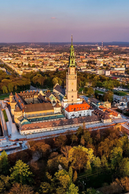Krakow: Black Madonna Sanctuary of Czestochowa - Guided Tour - Why Jasna Góra Matters