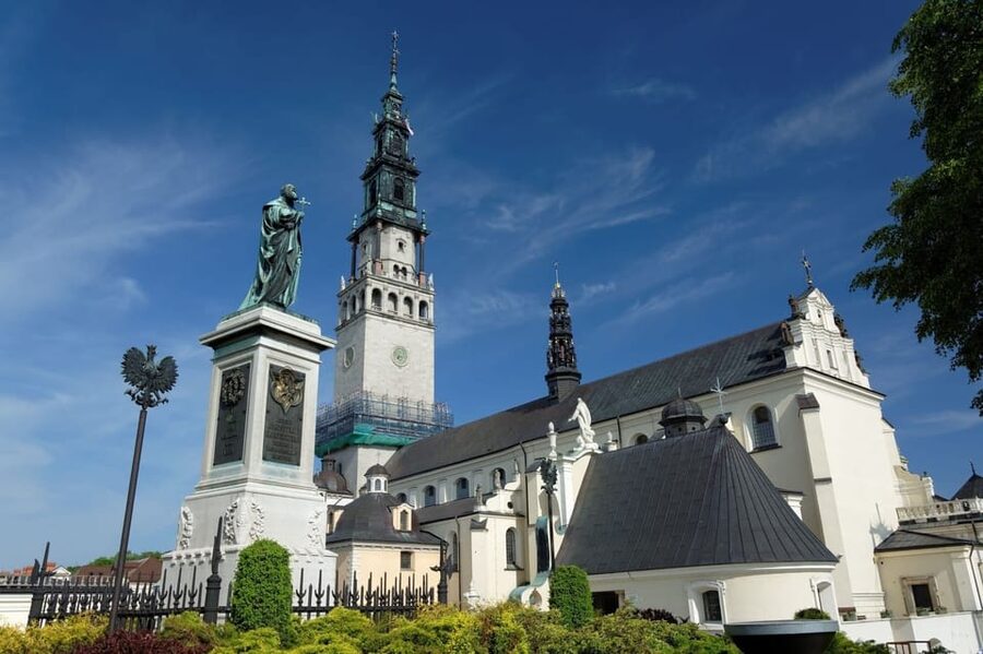 Krakow: Black Madonna Sanctuary of Czestochowa - Guided Tour - Who Should Book This Day Trip?