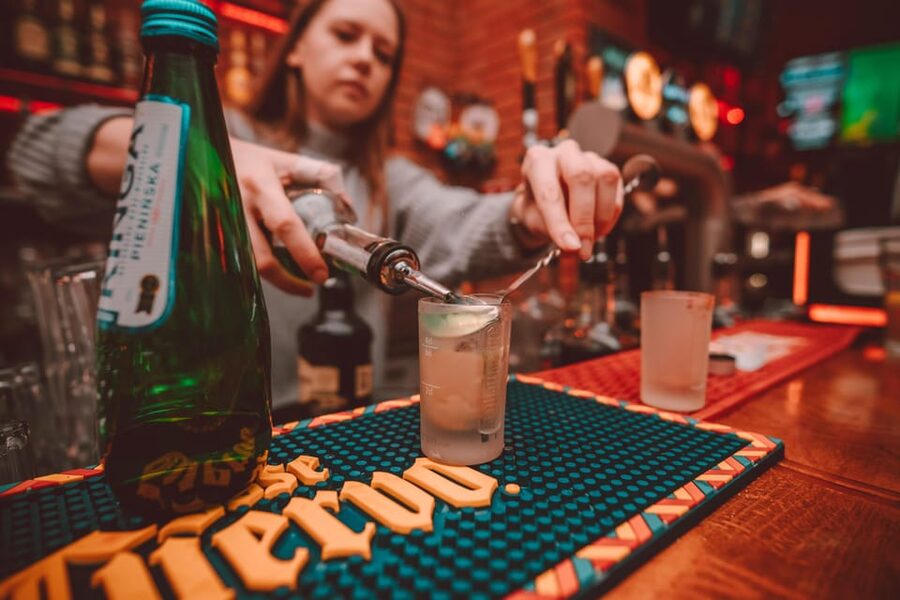 Krakow: Bottomless Brunch with 3-Course Meal and Drinks - What kind of brunch is this?