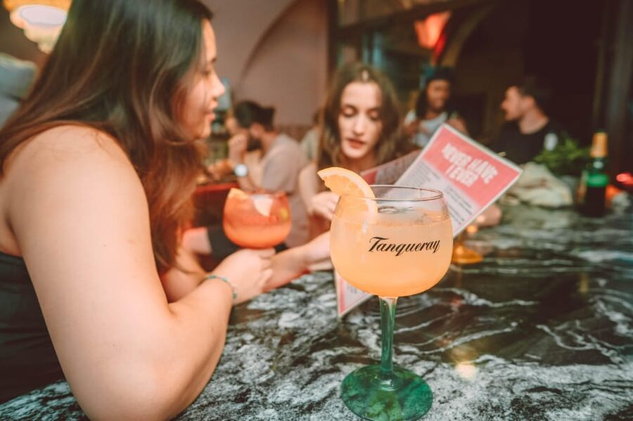 Krakow: Bottomless Brunch with 3-Course Meal and Drinks - How the bottomless drinks work