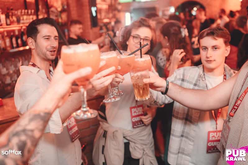 Krakow: Bottomless Brunch with 3-Course Meal and Drinks - The atmosphere, from brunch to night out