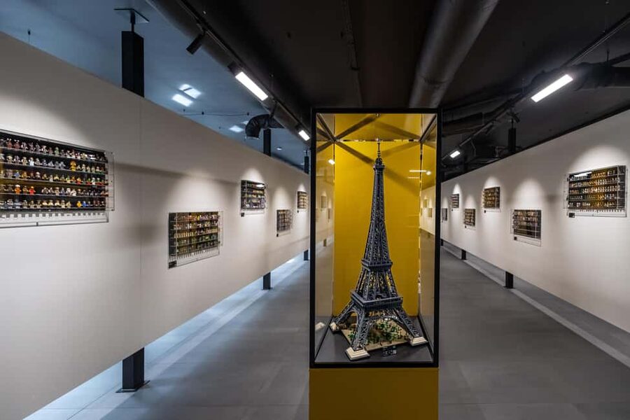 Krakow: Bricks & Figs Museum Entry Ticket - The 14,000-Minifigure collection