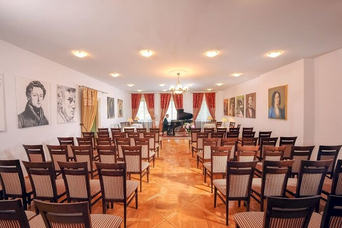 Krakow: Chopin Piano Concert in St. Bernardine Church - Choosing regular or VIP seating