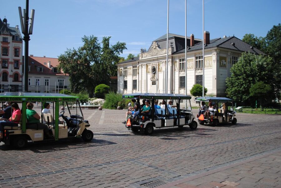 Krakow: City Tour by Golf Cart - Schindler’s Enamel Factory from the outside