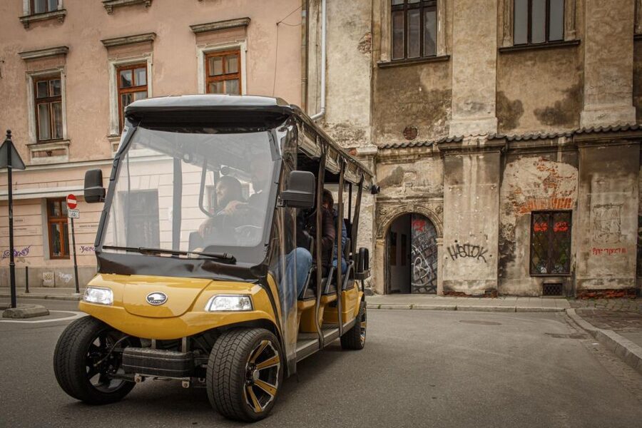 Krakow: City Tour Golf Cart & Schindler's Factory Guide Tour - What this Krakow tour actually does