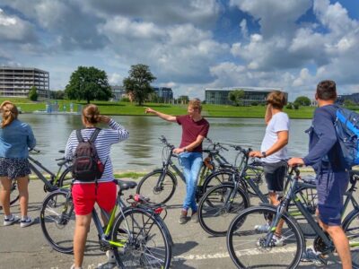 Complete Bike tour with all the highlights