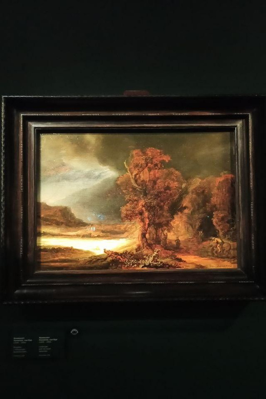 Krakow: Czartoryski Museum Guided Tour in English - What makes the collection worth seeing