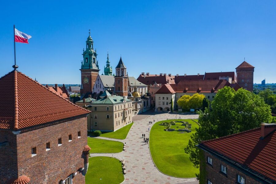 Krakow: Electric Car Sightseeing Tour - Key points at a glance