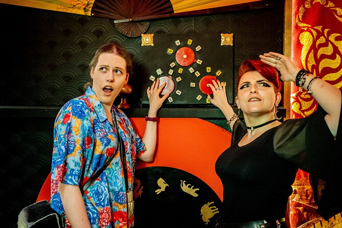 Krakow Escape Rooms - fantasy, adventure, action, crime and more! - Five Krakow Stories, One Hour to Solve Them