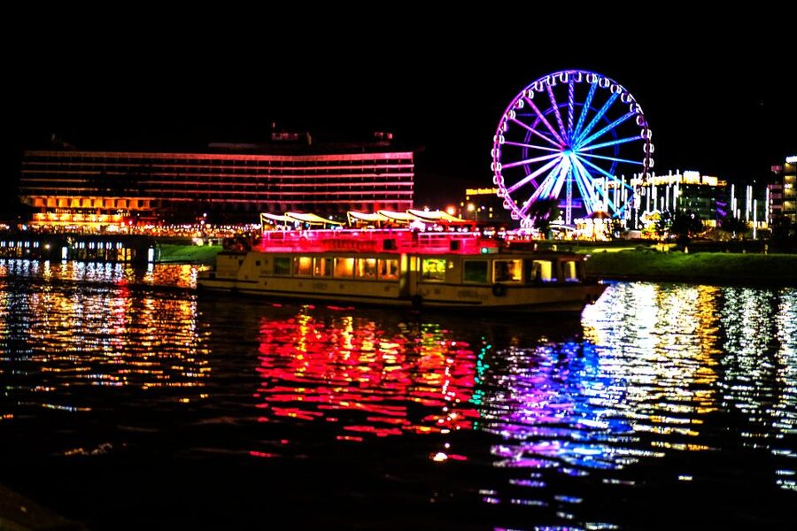 Krakow: Evening Cruise with a Glass of Wine - Is $38 a fair price?