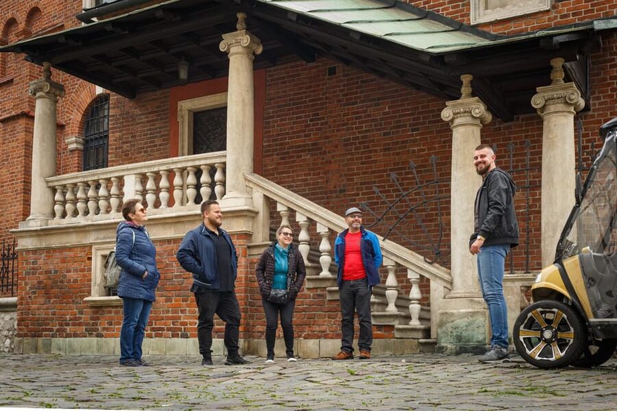 Krakow: Extended City Sightseeing Tour - Eco Buggy Golf Cart - Comfort, weather, and the small-group setup
