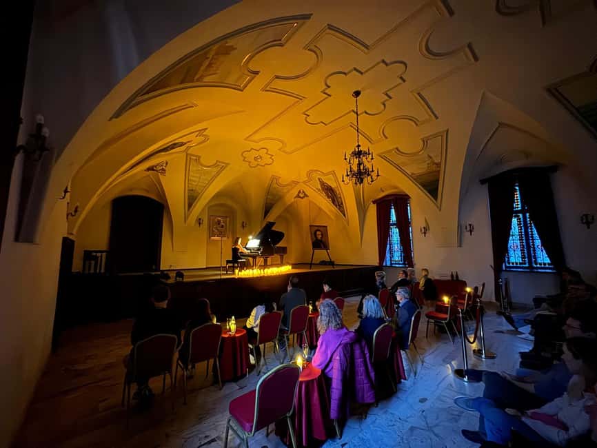 Krakow: Frédéric Chopin Classical Music Candlelight Concert - Why the intimate setting works