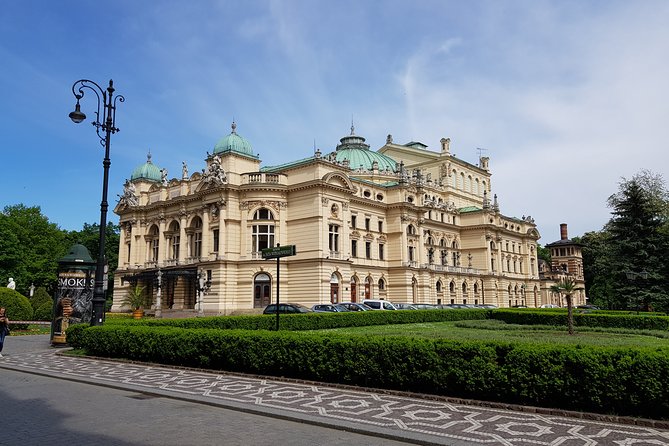 Krakow Grand City Tour by golf cart (private) - Ghetto Heroes Square and the wartime story