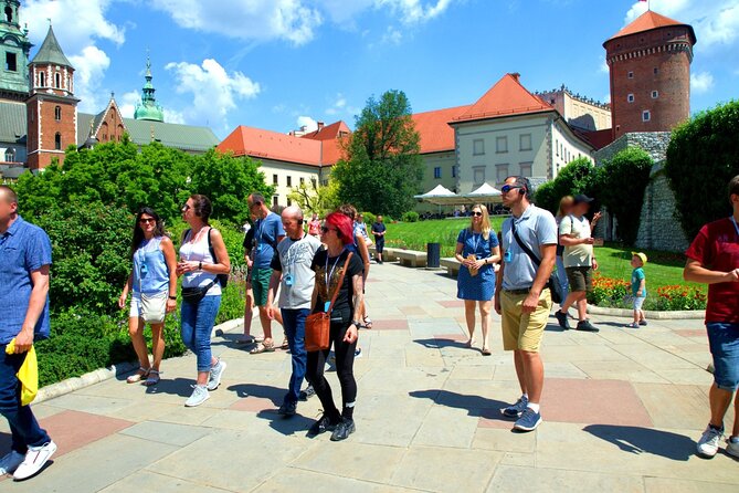 Krakow Guided Tour to Iconic Polish Royal Residence Wawel Castle - Why Wawel Castle matters in Krakow