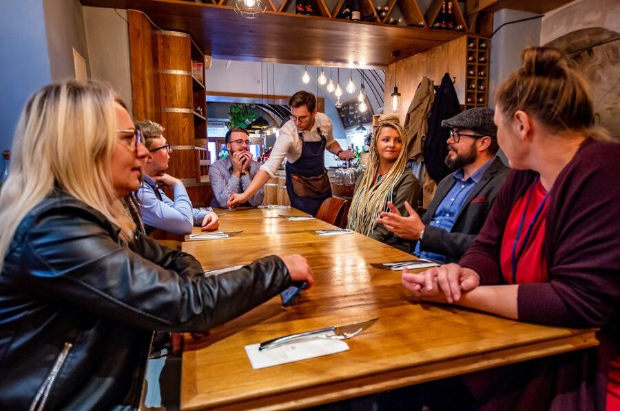 Krakow: Guided Wine Bar Tour with Tastings and Snacks - Starting at Winosfera on Plac Szczepański