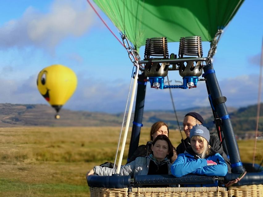 Kraków: Hot Air Balloon Flight with Champagne - What to wear and bring