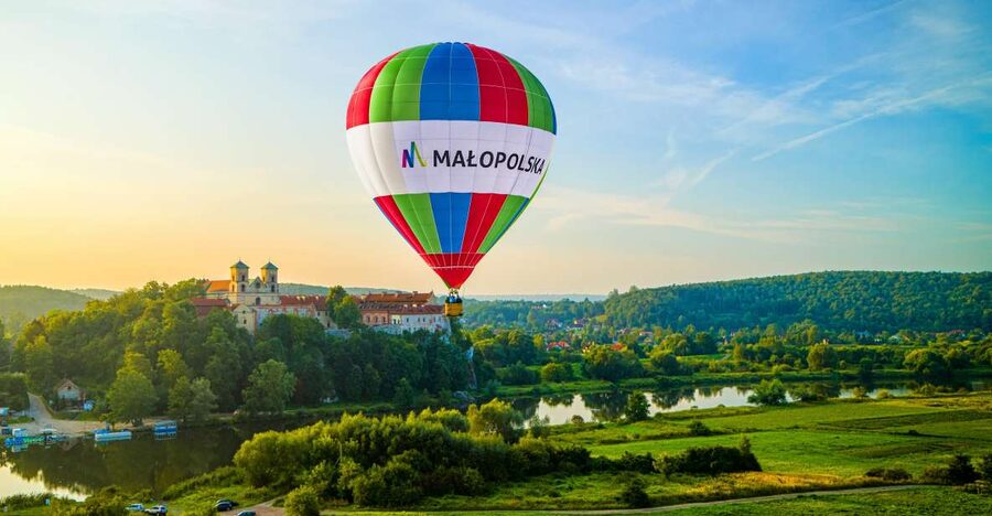 Kraków: Hot Air Balloon Flight with Champagne - Weather is the biggest practical risk