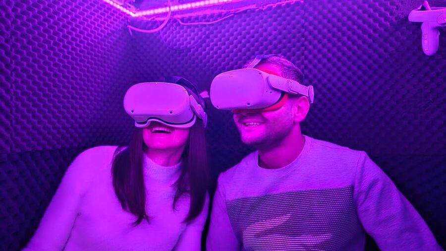 Krakow House Of Attractions: Guided Admission To attractions - Start with the mirror maze and Infinity Room