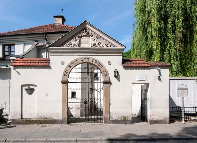 Krakow Jewish District Tour in a Small Group - From Kazimierz to the former Jewish Ghetto