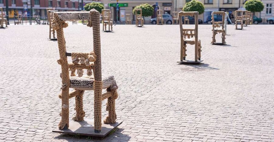 Krakow: Jewish Ghetto Guided Walking Tour - Why this one-hour walk matters in Krakow
