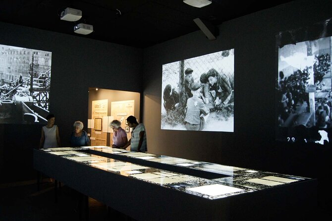 Krakow: Jewish Museum Galicja - Skip the line Ticket - A quiet place for reflection in Krakow