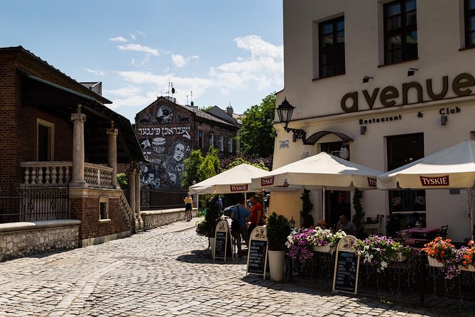 Krakow: Jewish Quarter Guided Walking Tour - The Jewish Cemetery and the human scale of the story