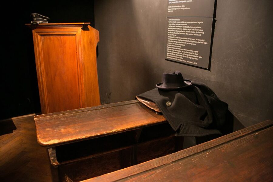 Krakow: Jewish Quarter Kazimierz & Schindler's Factory Tour - Key points to know before booking