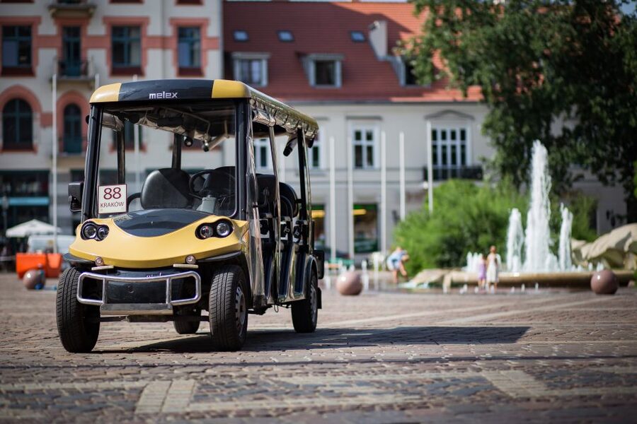 Krakow: Jewish Traces Private Electric Car Tour - What the electric car changes