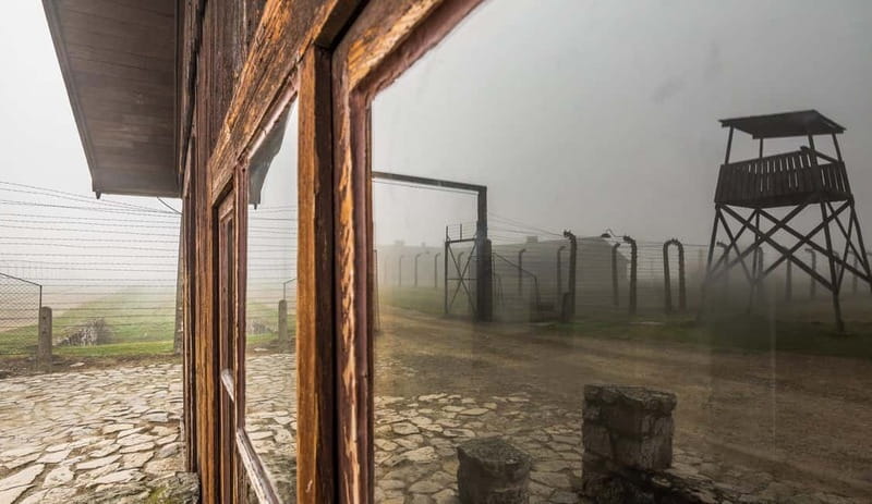 Krakow: Last Minute Auschwitz-Birkenau Guided Tour - The short transfer to Birkenau