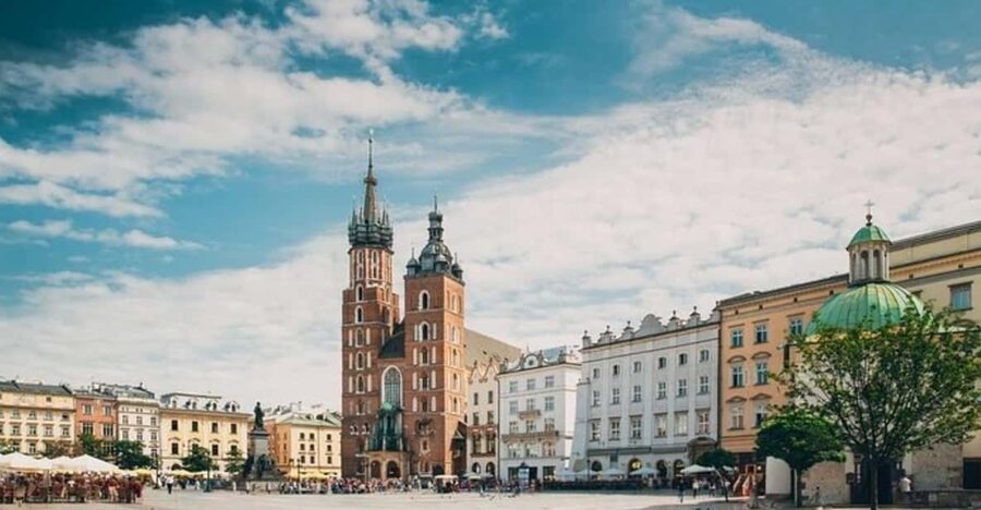 Krakow : Must-See Walking Tour With A Guide - Key points before you book