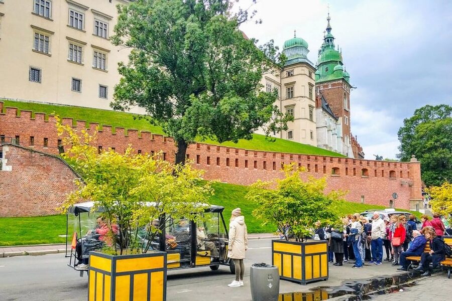 Krakow: Old Town City Tour in a Golf Cart - Is $18 a good value?