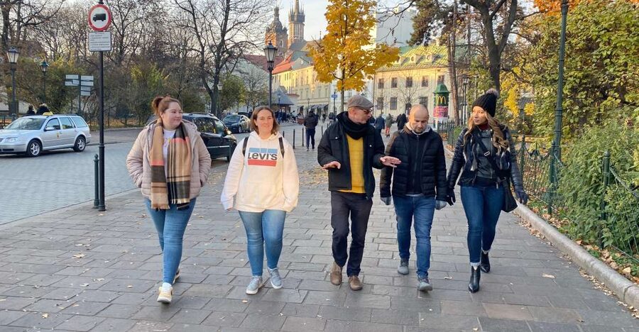 Krakow: Old Town Highlights Walking Tour - Jagiellonian University adds Krakow’s scholarly side