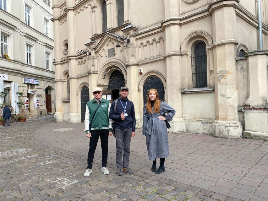 Krakow: Old Town Highlights Walking Tour - St. Mary’s Basilica and the details you might miss alone