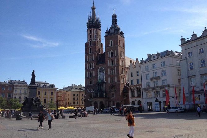 Krakow Old Town Walking Tour - Wawel Cathedral in 20 minutes