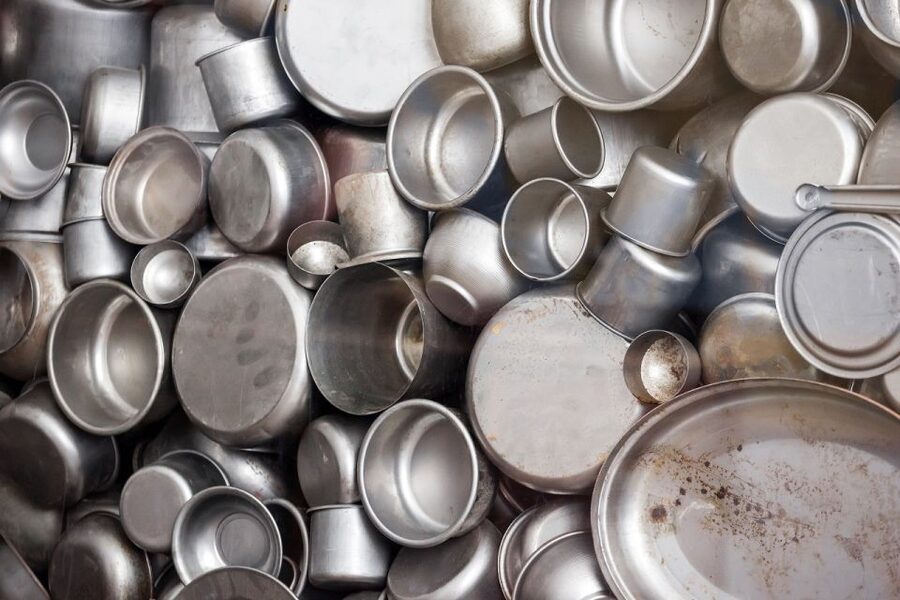 Krakow: Oskar Schindler's Enamel Factory Museum Guided Tour - Meeting your guide at the entrance