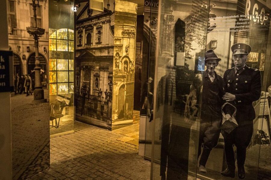 Kraków: Oskar Schindler's Factory Tour and Admission Ticket - Why Schindler’s Factory matters in Krakow