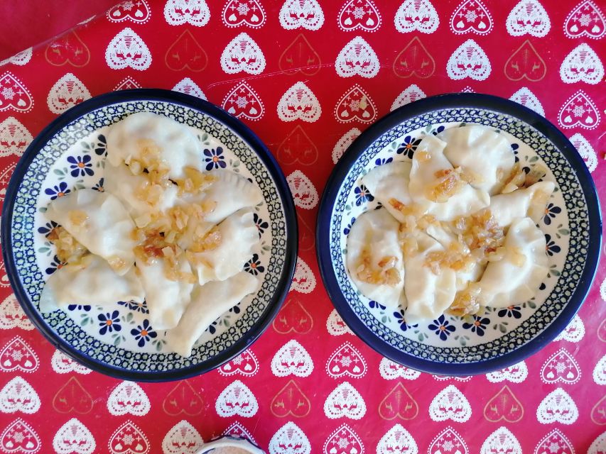 Krakow: Pierogi Home Cooking Class - Sitting down to a three-course Polish meal