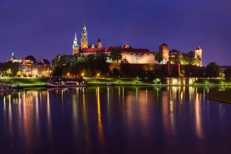 Krakow: Private Evening Boat Tour - Finding the Kapitan Victor pier by Wawel