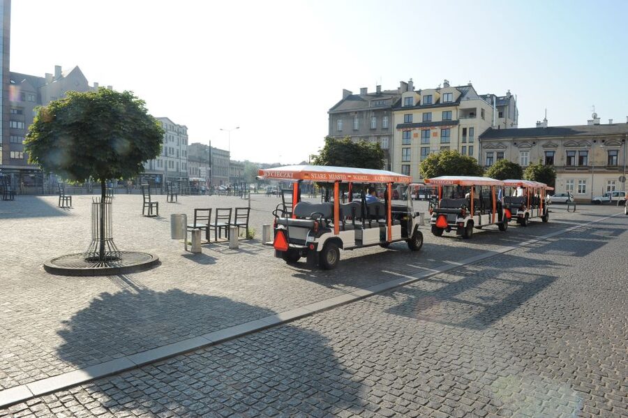 Krakow: Private Sightseeing by Electric Car - Why the Electric Car Format Works