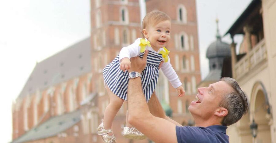 Krakow: Professional Photoshoot in the City Center - What the one-hour session feels like