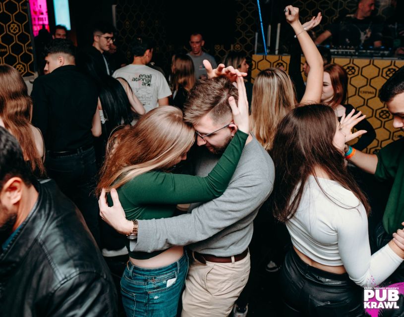 Krakow: Pub Crawl with Shots, Drinks & Skip-the-Line Entry - Skip-the-line entry at bars and clubs