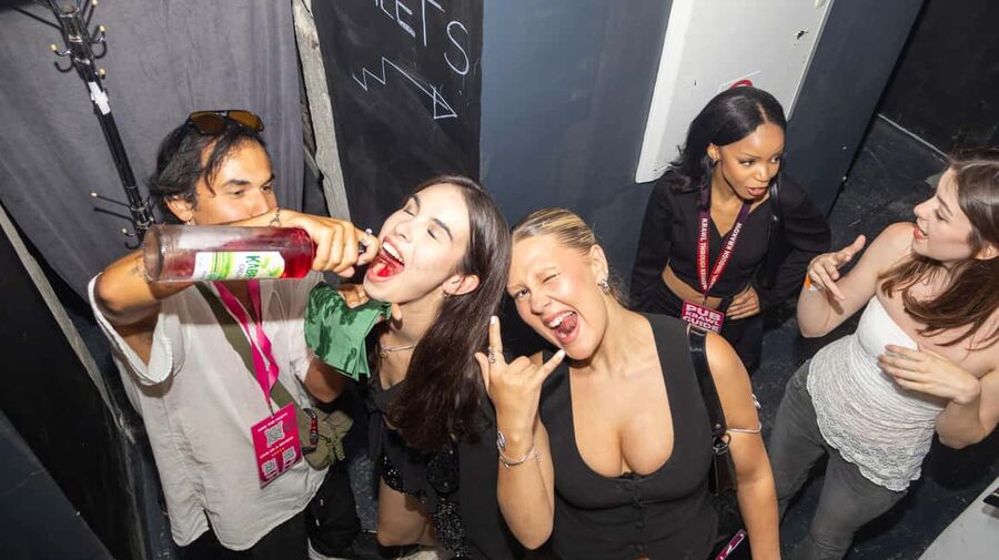 Krakow: Pub Crawl with Shots, Drinks & Skip-the-Line Entry - The photographer and your night in pictures
