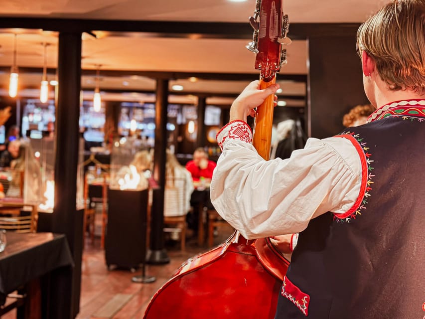 Krakow: Regional Polish Dinner with Vistula River Cruise - Practical advice before you book