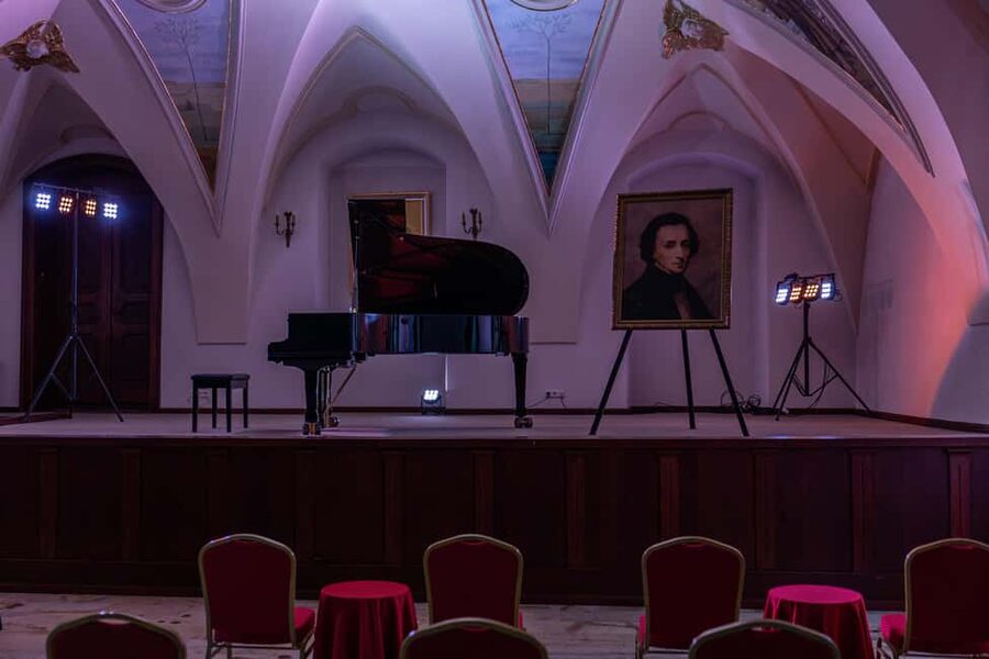 Kraków: Romantic Candlelight Chopin Piano Concert - Why this Kraków concert feels different