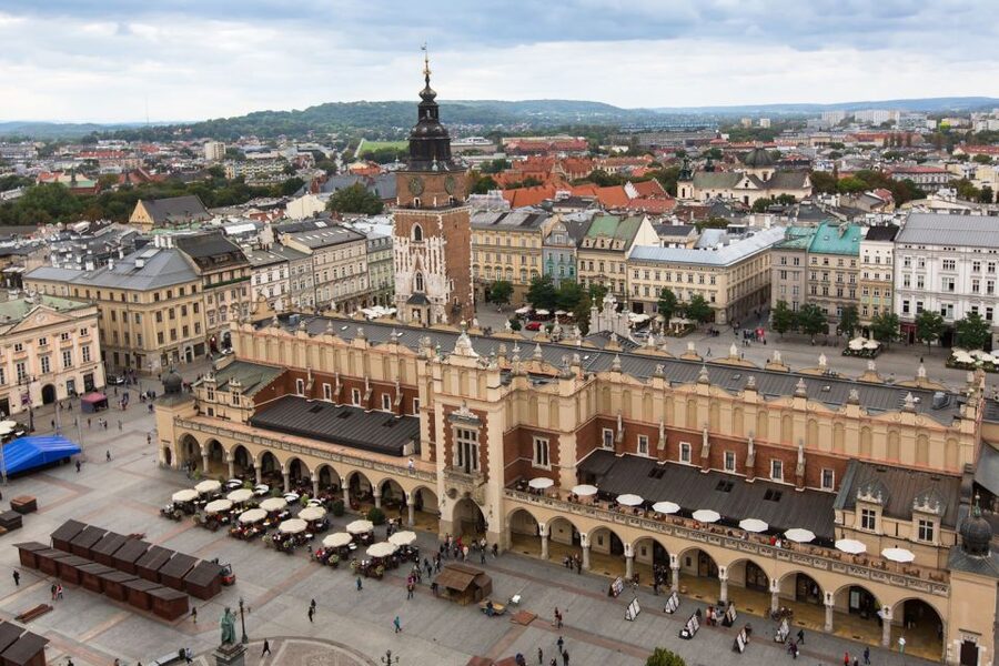 Krakow: Rynek Underground Museum Guided Tour - Why the guide matters here